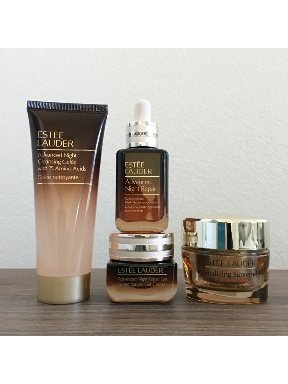 Estee Lauder Cleanser + Face Serum + Eye Cream + Moisturizer 4pc Skincare Bundle